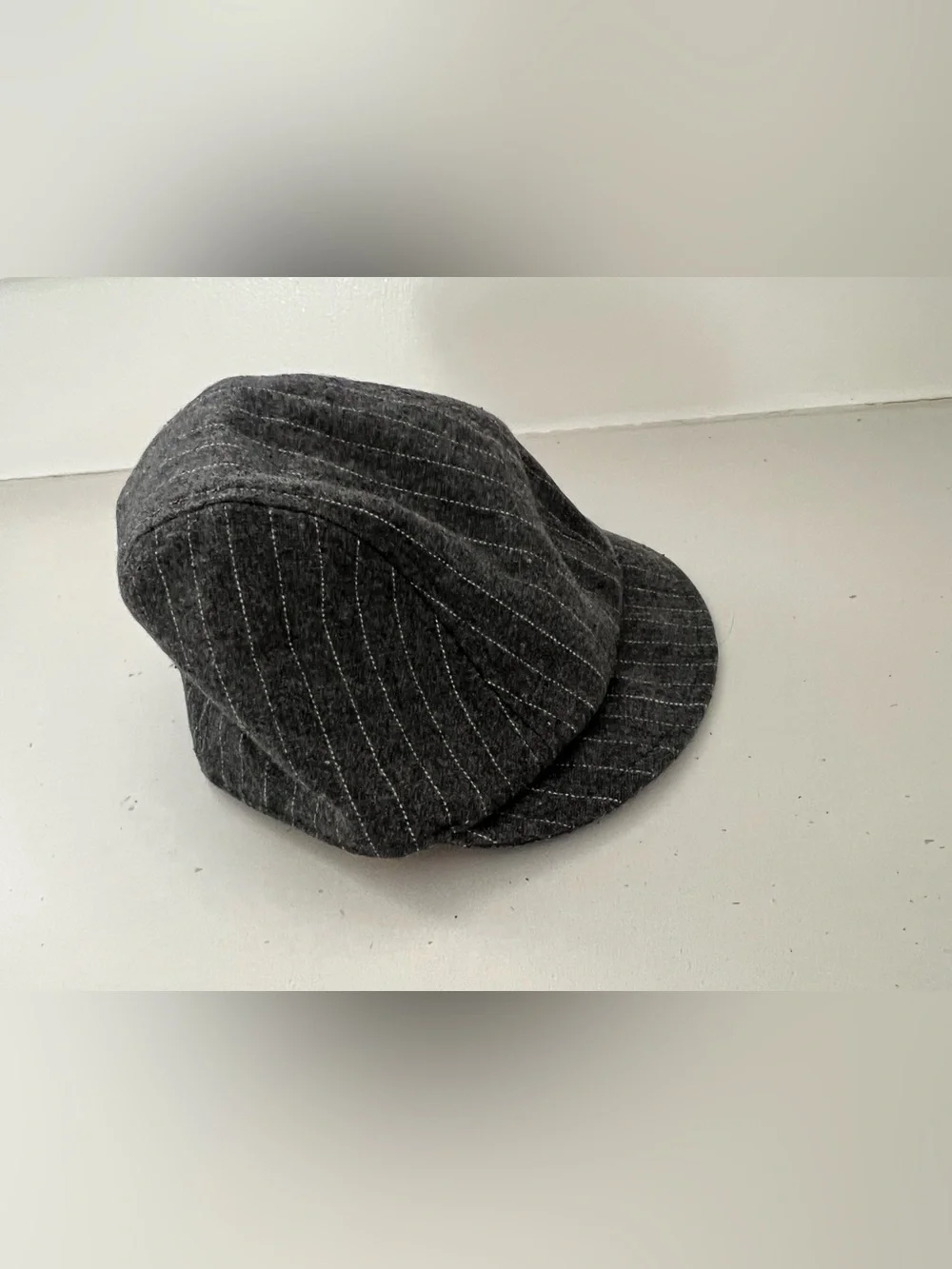 GAP Newsboy Cap Black Gray Herringbone Baker Boy Hat Tweed Style